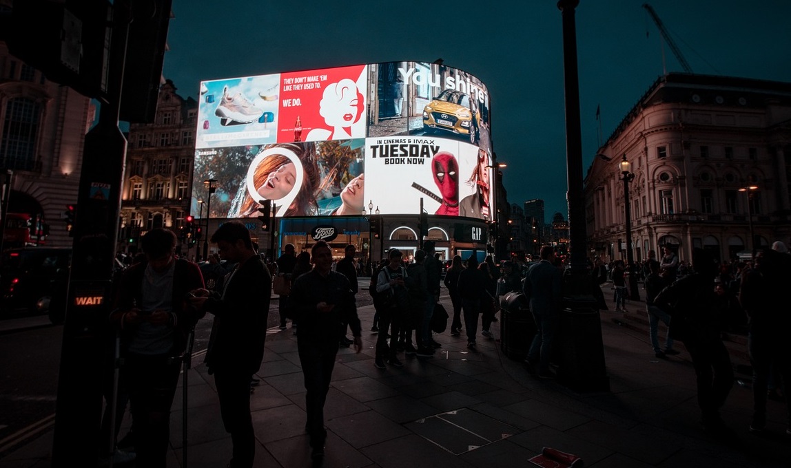 Lee más sobre el artículo La evolución de la mercadotecnia: Del marketing tradicional al marketing digital
